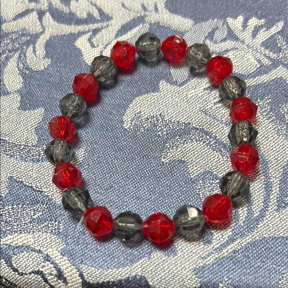 Vibrant Red and Gray Beaded Elastic Bracelet
